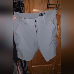 Oakley Light Gray Athletic Cargo Shorts